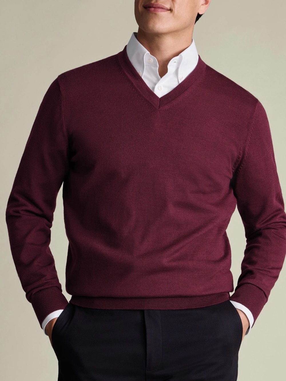 Qi Cashmere Men's V-Neck Cashmere Sweater Long Sleeve Burgundy Size L